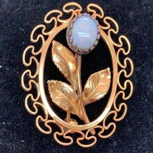 Vintage gold and opal pin